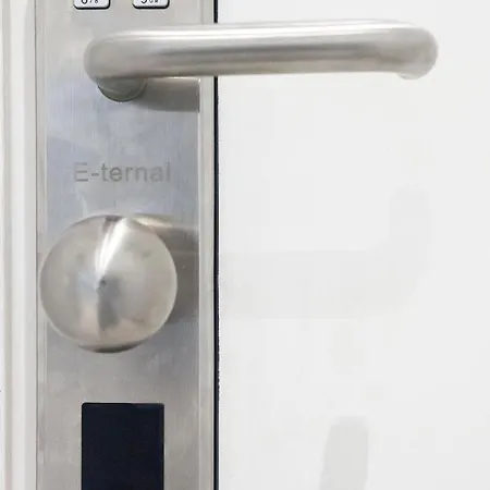 Habitat 29 B סלוניקי